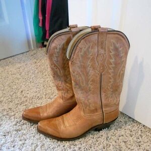 “Old West” authentic cowboy boots from Texas